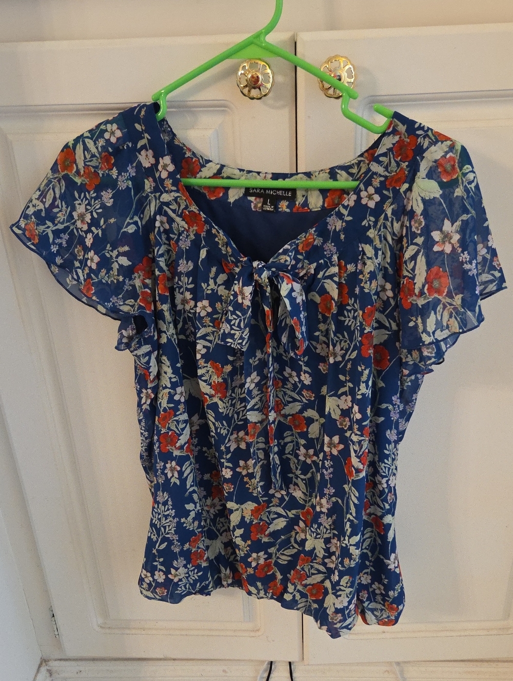 Sara Michelle Blue Floral Tie-Neck Flutter Sleeve Blouse